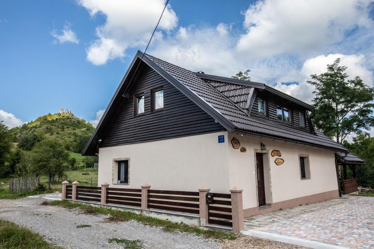 Apartmani Lara Modrus-Kuca Za Odmor Bagian luar foto