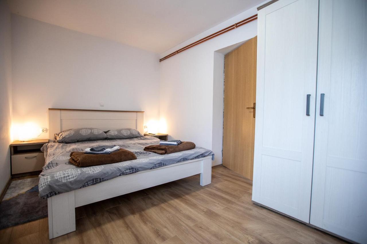 Apartmani Lara Modrus-Kuca Za Odmor Bagian luar foto